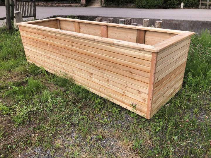 Fabricant de bordures en rondins Lusse