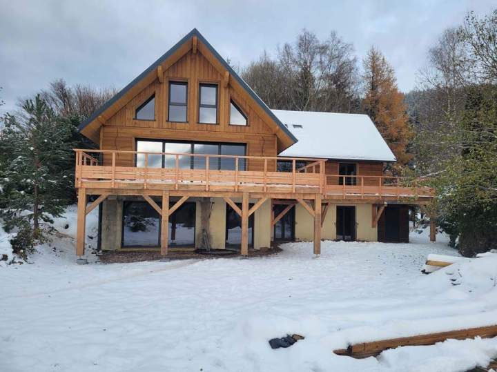 Le spécialiste en fabrication de bardages en bois