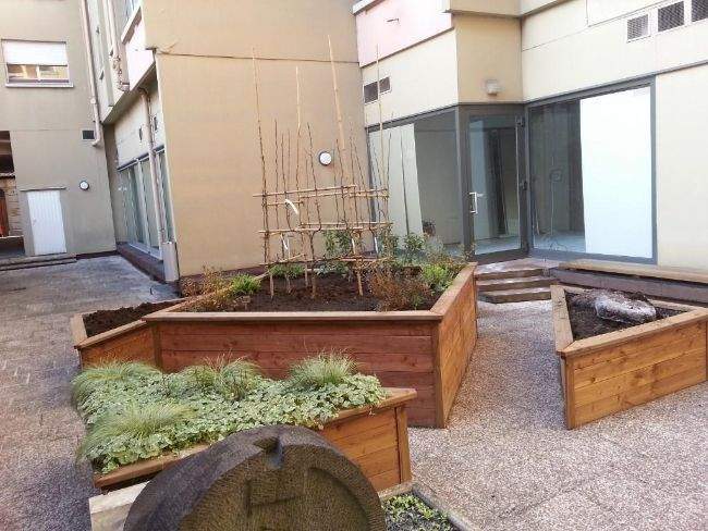 Fabricant de bordures en rondins Lusse