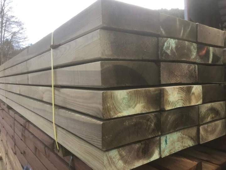 Accessoires en bois en autoclave Lusse