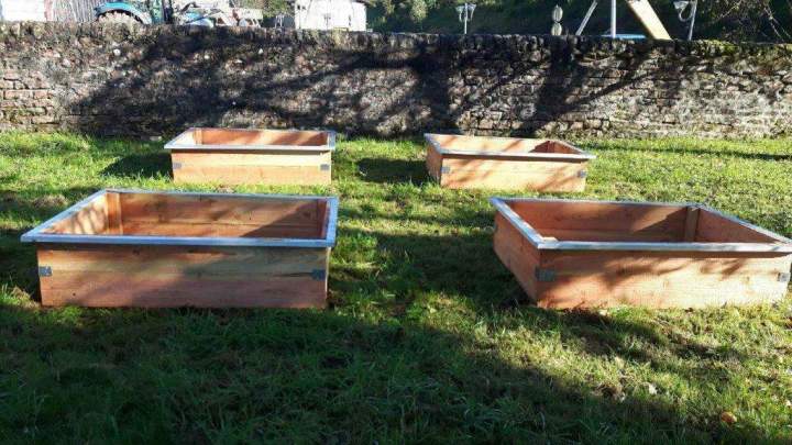 Fabricant de bordures en rondins Lusse