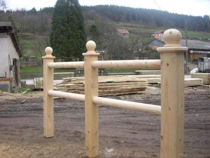 Fabricant de bordures en rondins Lusse