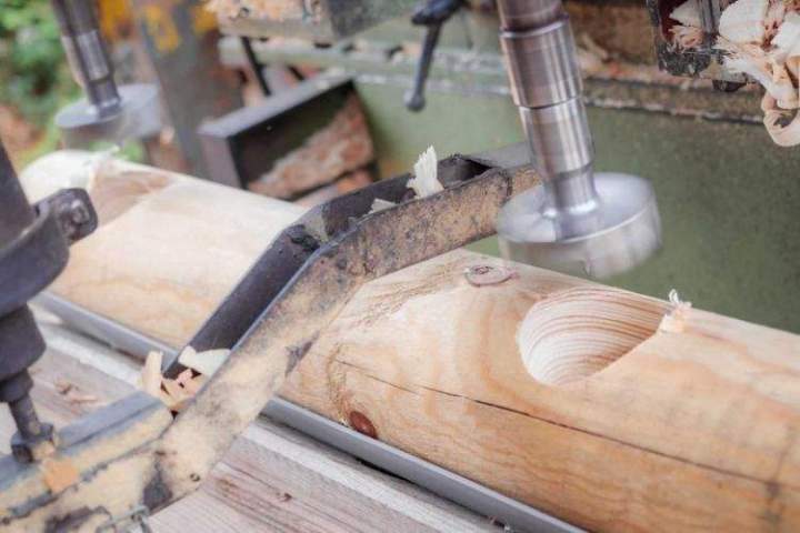 Sciage de bois sur mesure Lusse